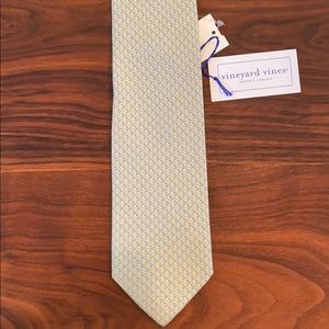 Vineyard Vines Tie